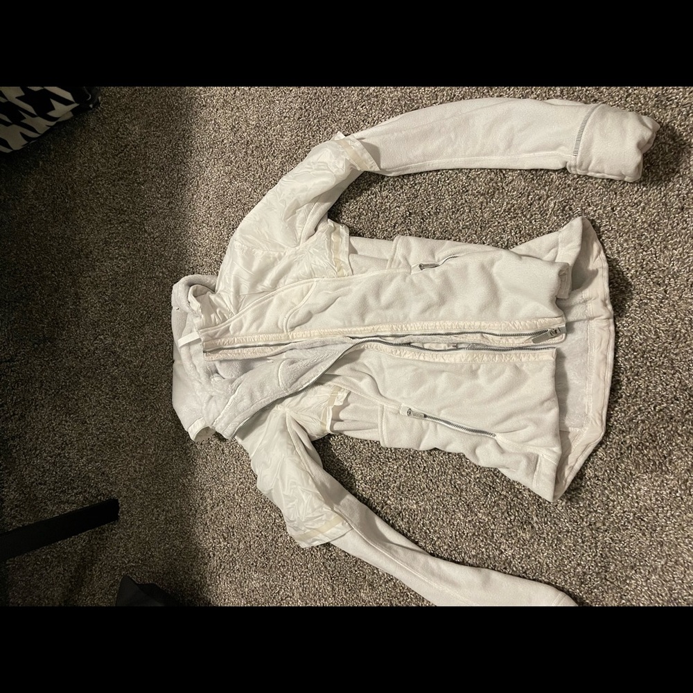 Lululemon Windbreaker/Jacket